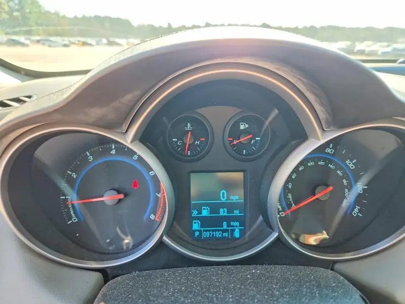 2012 CHEVROLET CRUZE LS  