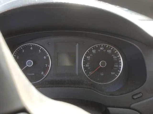 2012 VOLKSWAGEN JETTA SE  