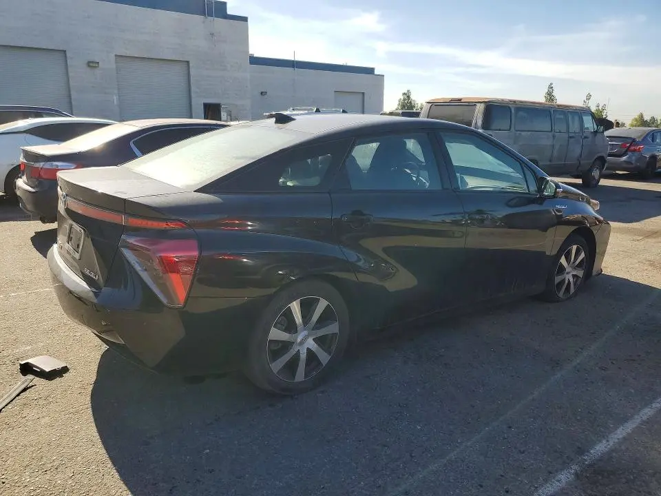 2020 TOYOTA MIRAI BASE  