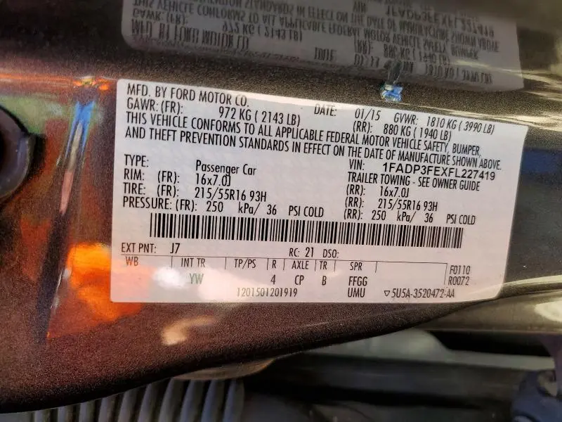 2015 FORD FOCUS SE  