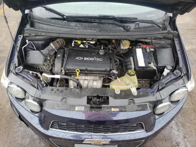 2016 CHEVROLET SONIC LT  