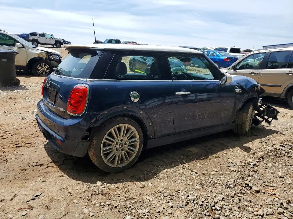 2017 MINI COOPER S  