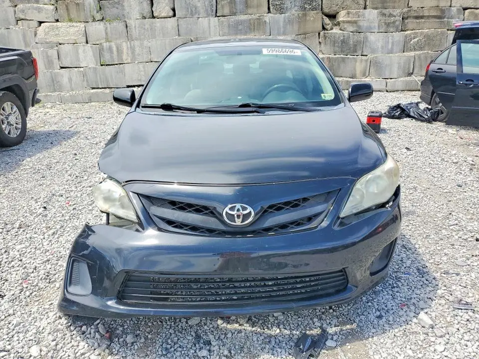 2013 TOYOTA COROLLA LE  