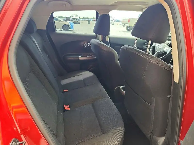 2013 NISSAN JUKE S  