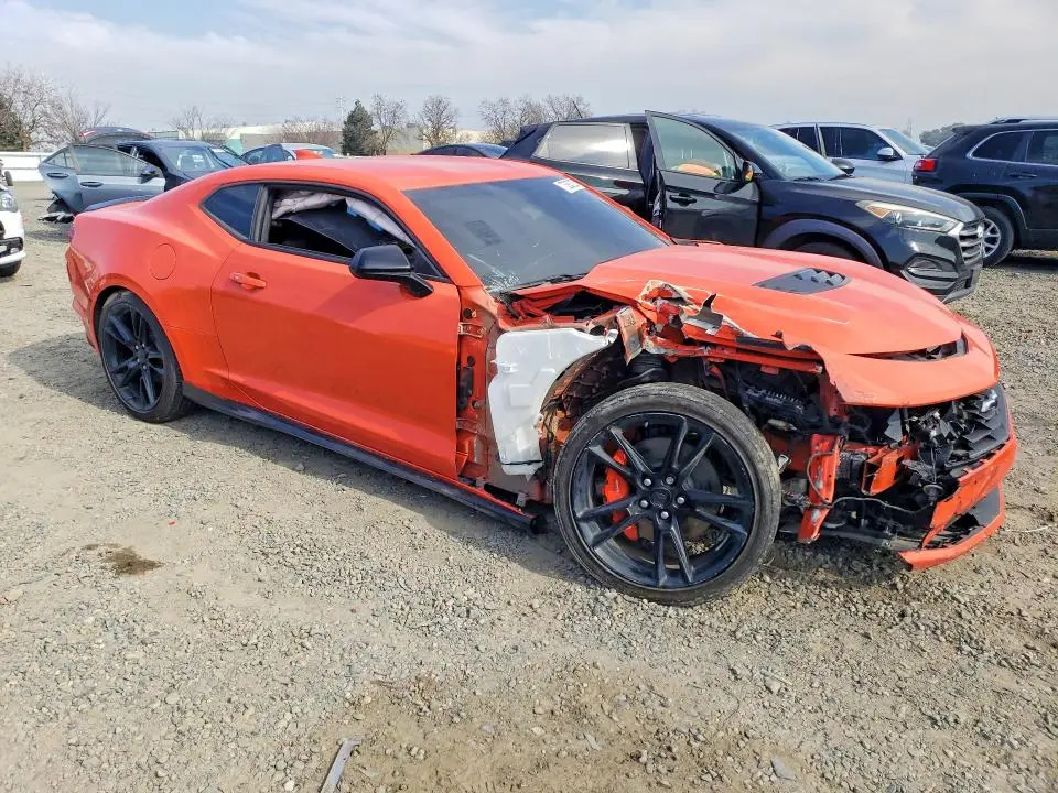 2021 CHEVROLET CAMARO LZ  