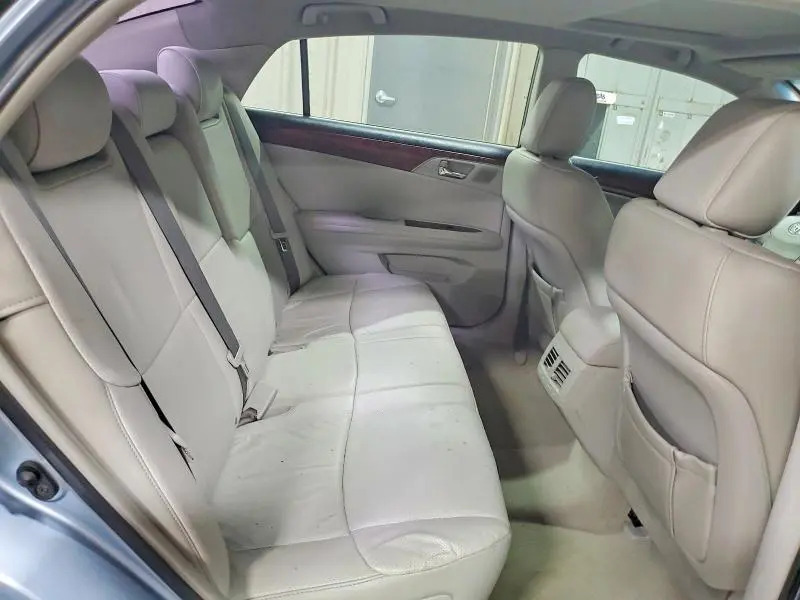 2011 TOYOTA AVALON LIMITED  
