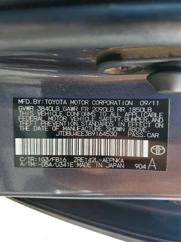 2011 TOYOTA COROLLA LE  