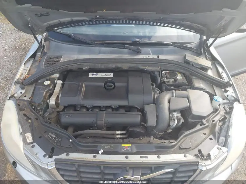 2012 VOLVO XC60 3.2 PREMIER