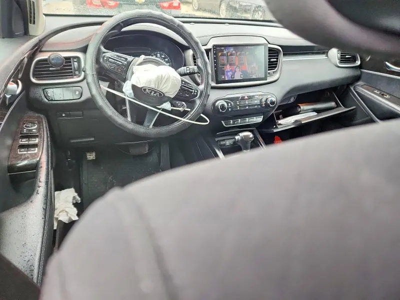 2016 KIA SORENTO LX V6  