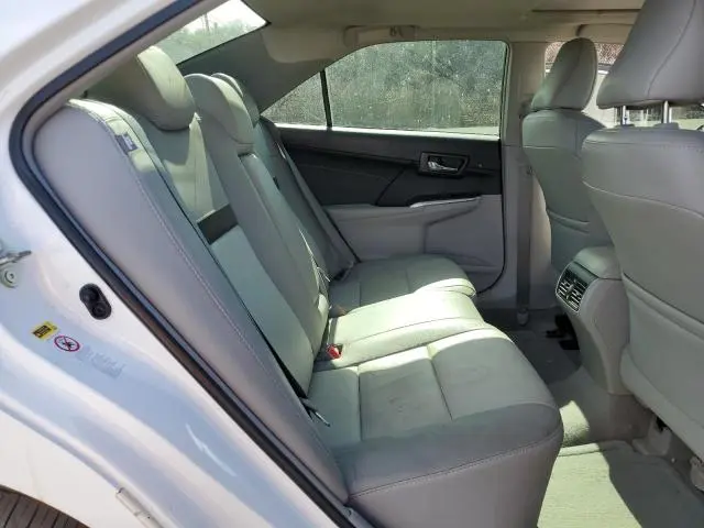 2014 TOYOTA CAMRY SE  