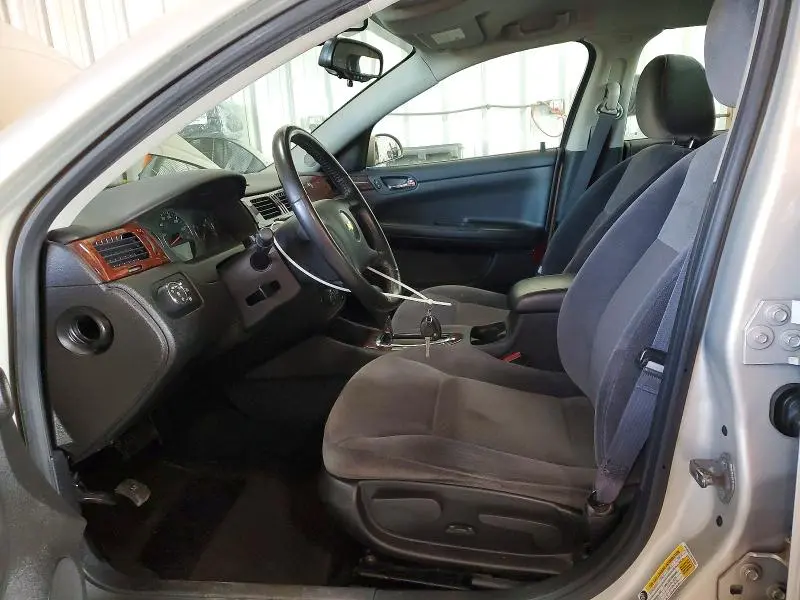 2011 CHEVROLET IMPALA LT  
