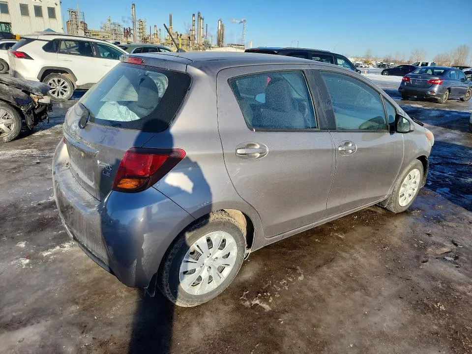 2015 TOYOTA YARIS 5-DOOR L  
