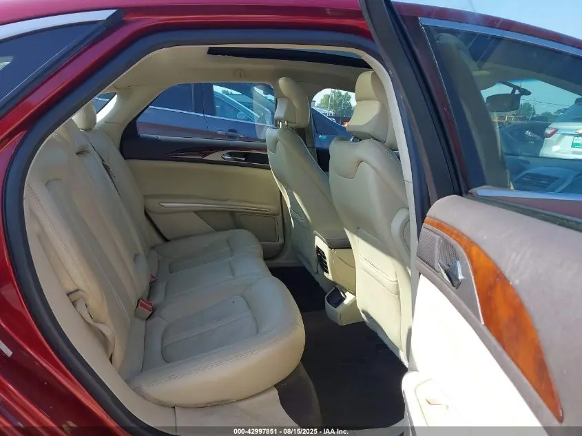 2014 LINCOLN MKZ  