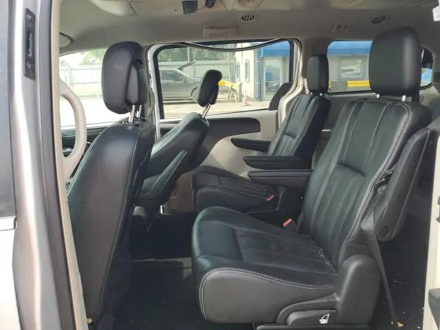2012 CHRYSLER TOWN & COUNTRY TOURING  