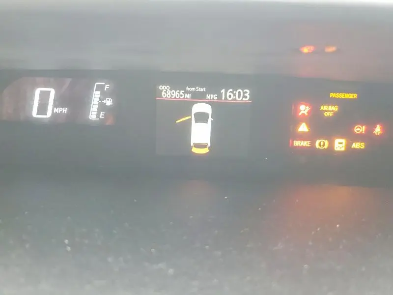 2016 TOYOTA PRIUS C TWO  