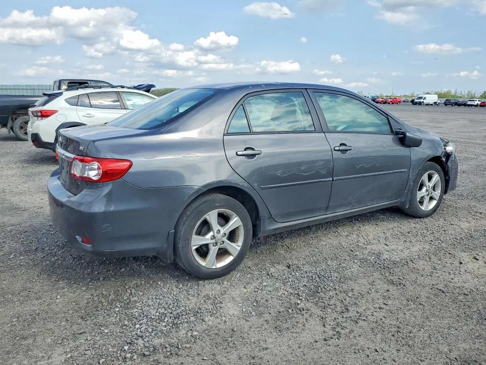 2011 TOYOTA COROLLA BASE  