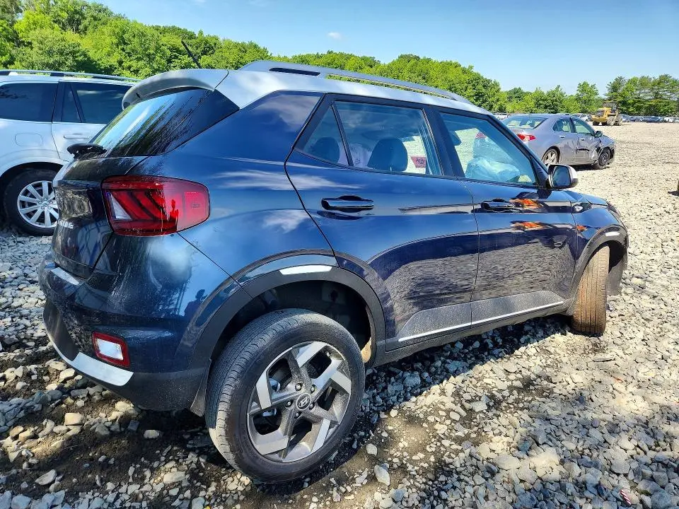 2025 HYUNDAI VENUE LIMITED  
