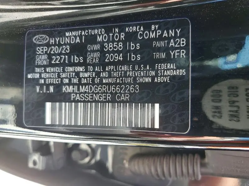 2024 HYUNDAI ELANTRA SEL  