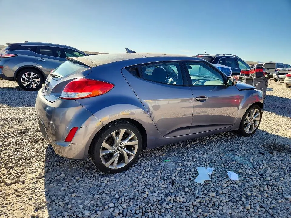 2016 HYUNDAI VELOSTER BASE  