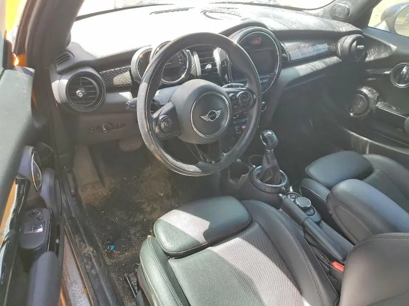 2016 MINI COOPER S  