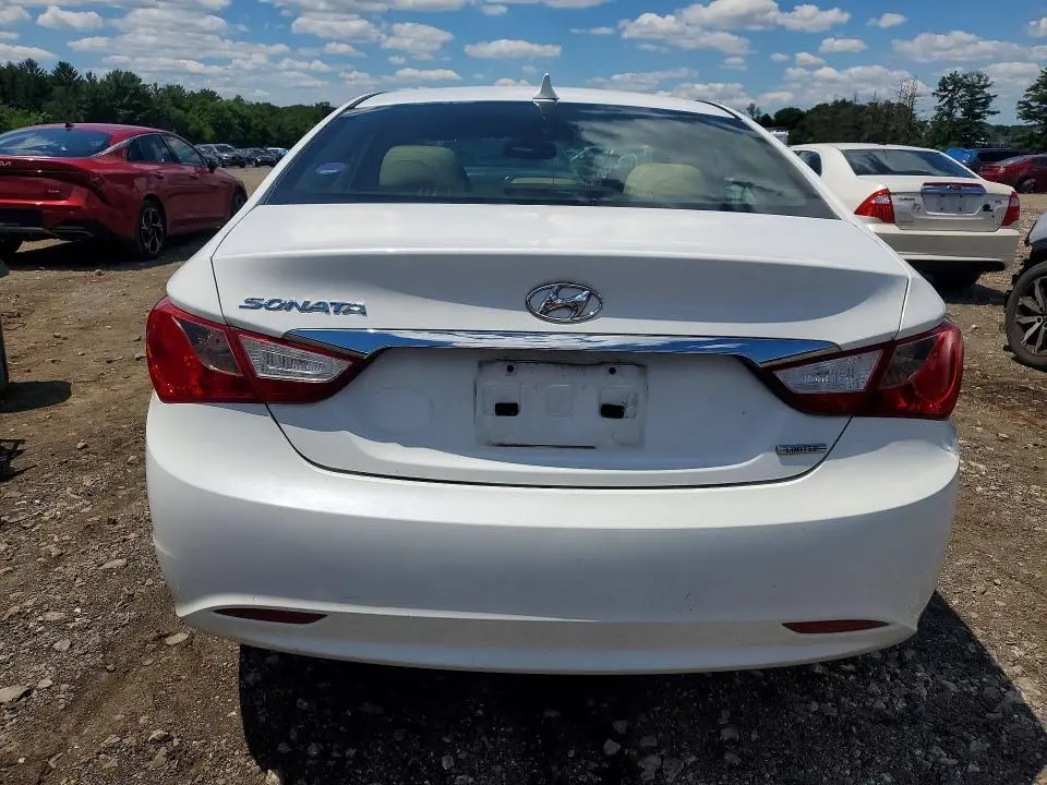 2011 HYUNDAI SONATA LIMITED  