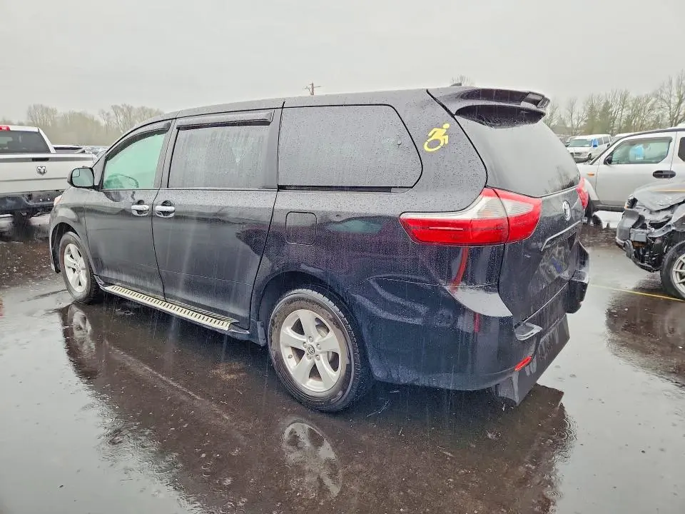 2020 TOYOTA SIENNA L 7-PASSENGER  
