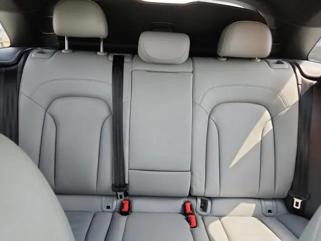 2016 AUDI Q3 PRESTIGE  