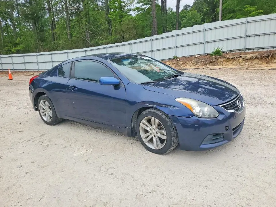 2013 NISSAN ALTIMA S  