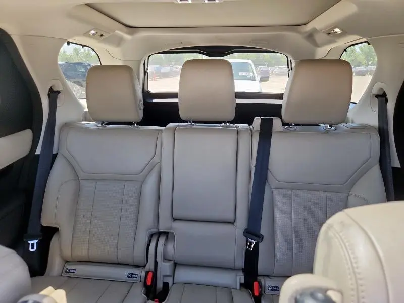 2020 LAND ROVER DISCOVERY SE  