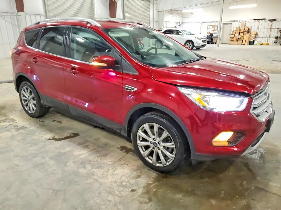 2017 FORD ESCAPE TITANIUM  
