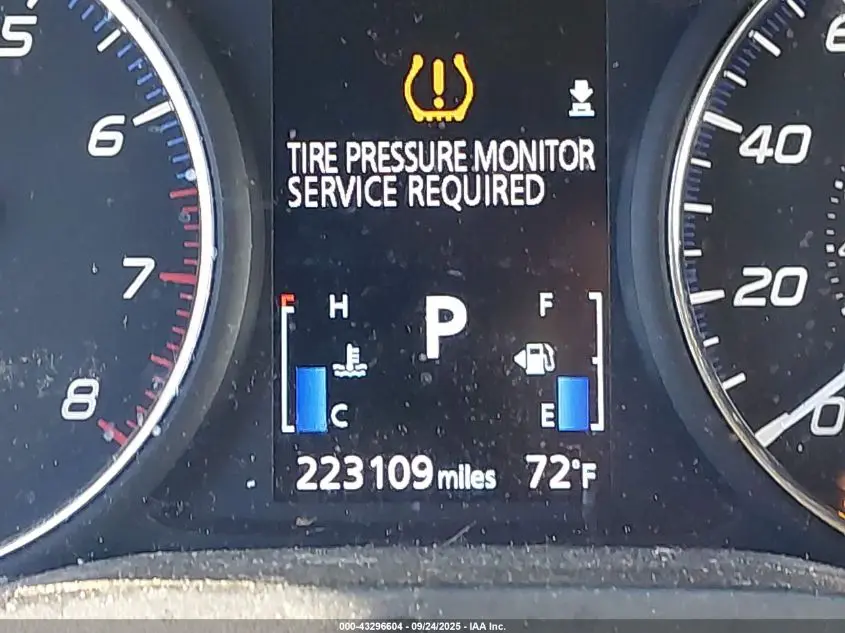 2016 MITSUBISHI OUTLANDER SE