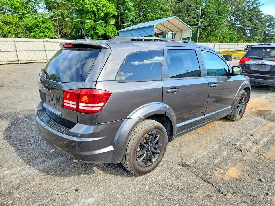 2020 DODGE JOURNEY SE  