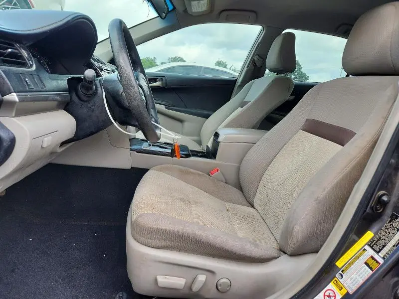2012 TOYOTA CAMRY LE  