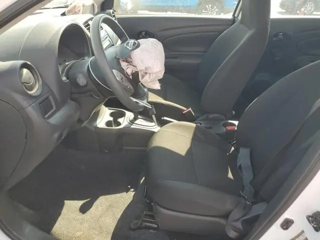 2015 NISSAN VERSA S  