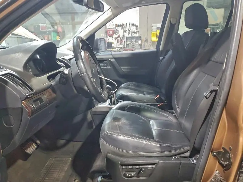 2015 LAND ROVER LR2 HSE LUXURY  