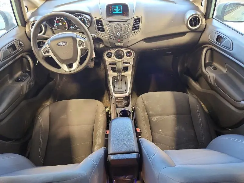 2017 FORD FIESTA SE  