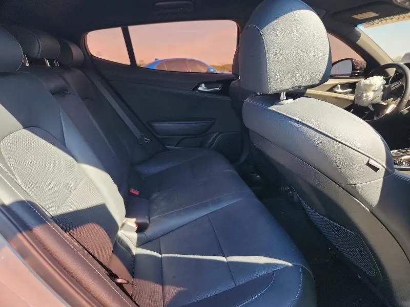 2023 KIA STINGER GT LINE  