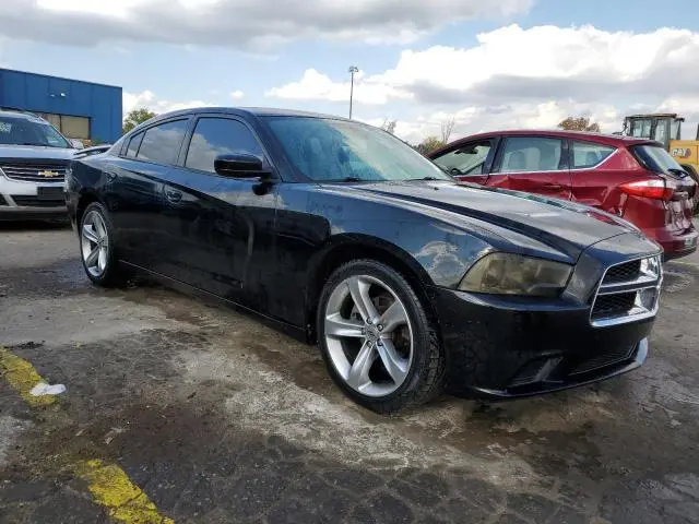 2013 DODGE CHARGER SE  
