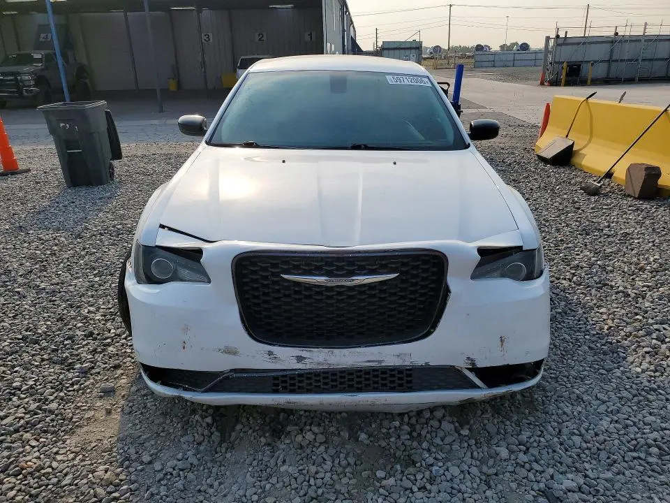 2019 CHRYSLER 300 TOURING  