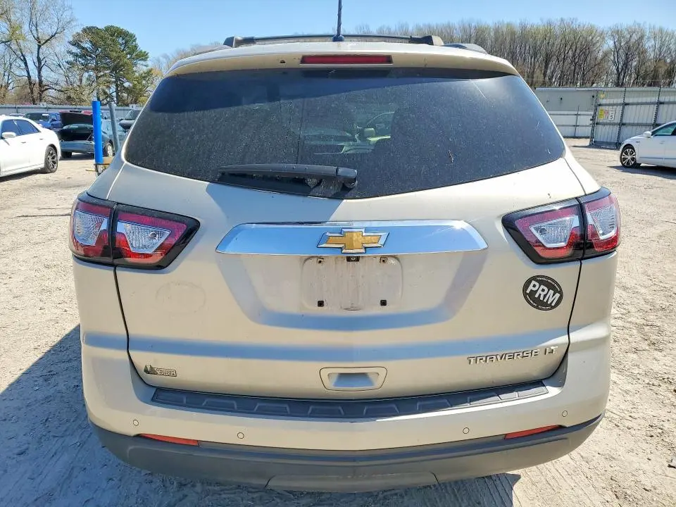 2013 CHEVROLET TRAVERSE LT  
