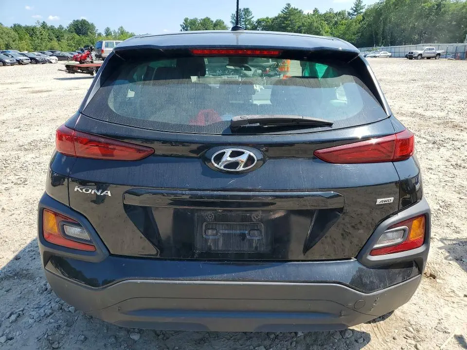 2018 HYUNDAI KONA SE  