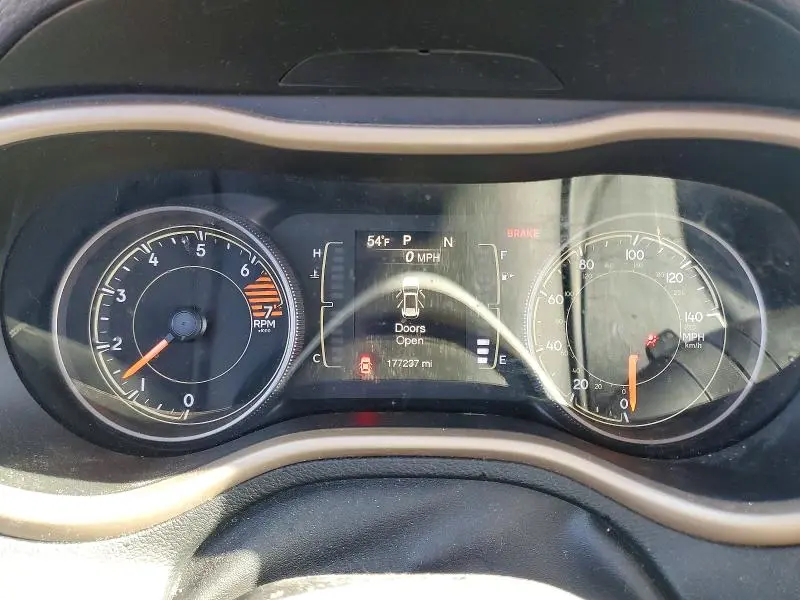 2017 JEEP CHEROKEE LATITUDE  