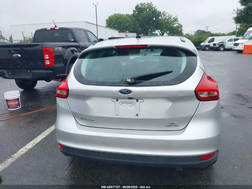 2016 FORD FOCUS SE