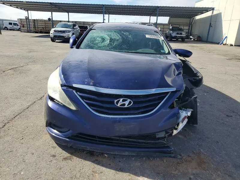 2012 HYUNDAI SONATA GLS  