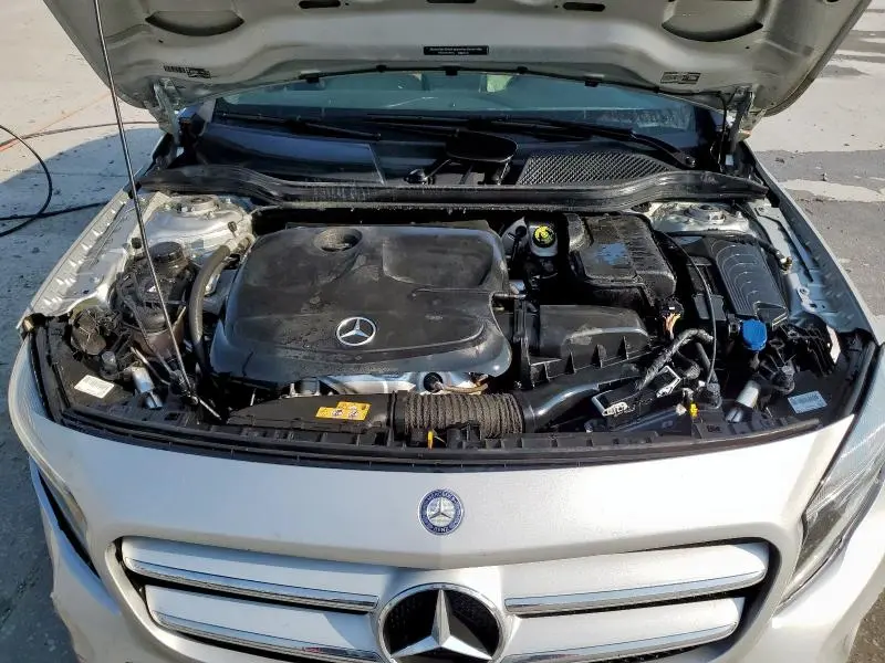 2017 MERCEDES-BENZ GLA 250  