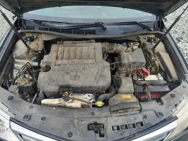 2013 TOYOTA CAMRY SE  