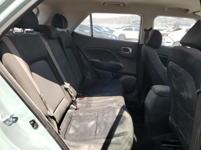 2025 HYUNDAI VENUE SE  