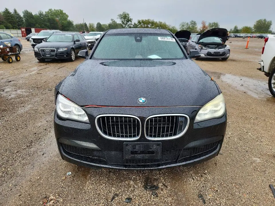 2015 BMW 750 LXI  