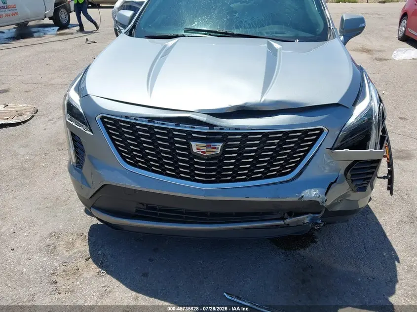 2023 CADILLAC XT4 FWD PREMIUM LUXURY