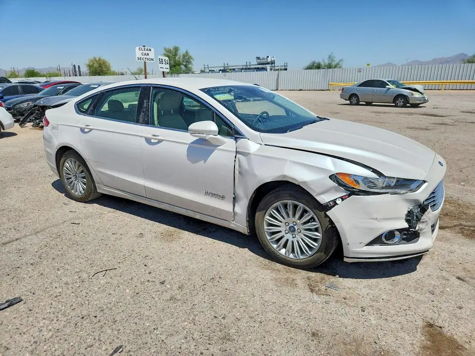 2016 FORD FUSION SE HYBRID  